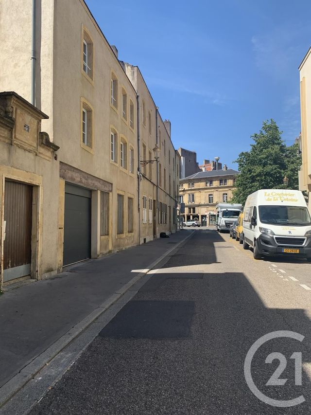 Appartement F1 à louer - 1 pièce - 25.58 m2 - METZ - 57 - LORRAINE - Century 21 Côté Est Immobilier