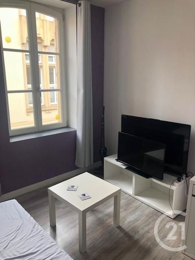 Appartement F1 à louer - 1 pièce - 25.58 m2 - METZ - 57 - LORRAINE - Century 21 Côté Est Immobilier