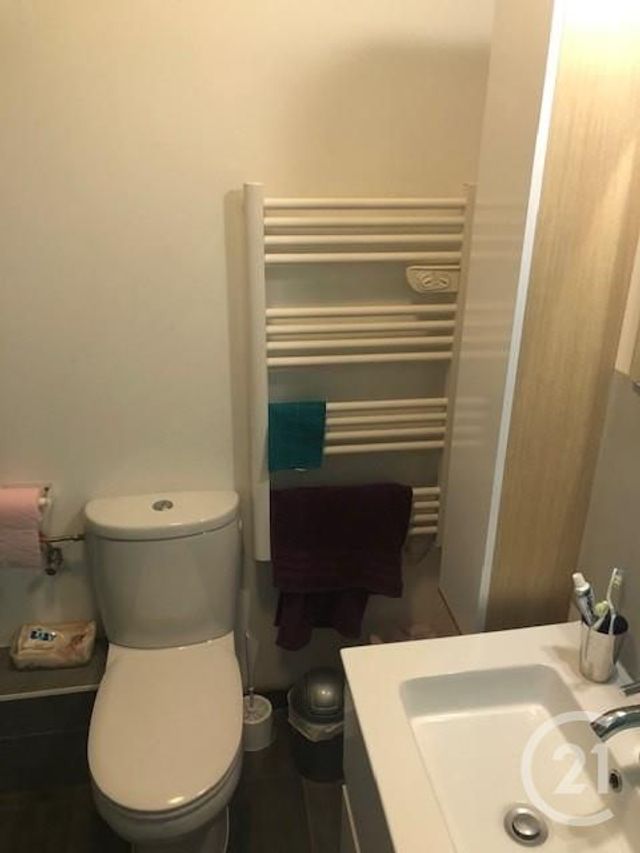 Appartement F1 à louer - 1 pièce - 25.58 m2 - METZ - 57 - LORRAINE - Century 21 Côté Est Immobilier