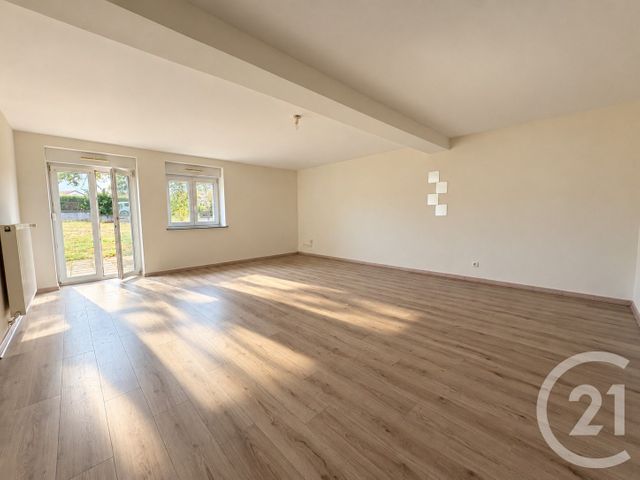 Appartement F5 à louer - 5 pièces - 91.8 m2 - DONCOURT LES CONFLANS - 54 - LORRAINE - Century 21 Côté Est Immobilier