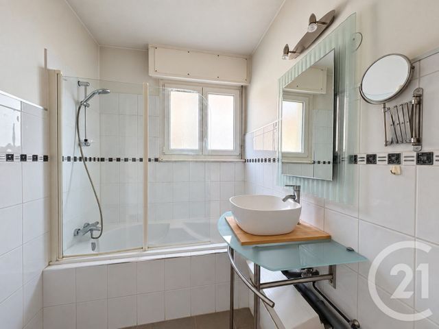 Appartement F2 à vendre - 2 pièces - 44.56 m2 - METZ - 57 - LORRAINE - Century 21 Côté Est Immobilier