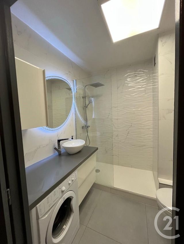 Appartement F2 à louer - 2 pièces - 45.51 m2 - MOULINS LES METZ - 57 - LORRAINE - Century 21 Côté Est Immobilier
