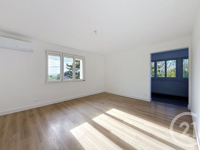 Appartement F5 à vendre - 5 pièces - 128.9 m2 - METZ - 57 - LORRAINE - Century 21 Côté Est Immobilier