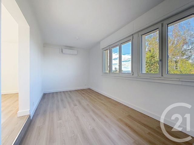 Appartement F5 à vendre - 5 pièces - 128.9 m2 - METZ - 57 - LORRAINE - Century 21 Côté Est Immobilier