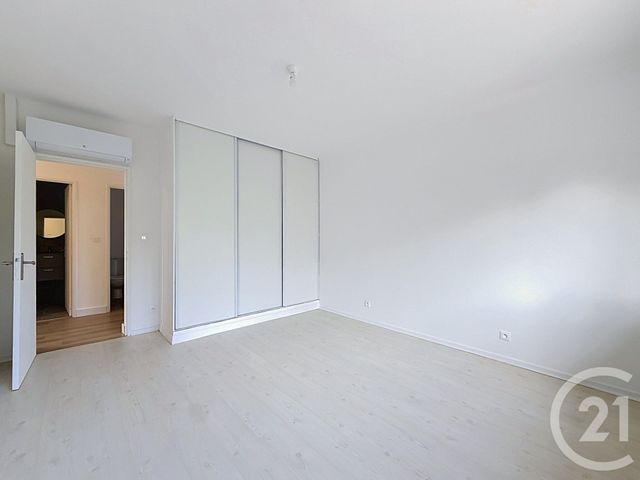 Appartement F5 à vendre - 5 pièces - 128.9 m2 - METZ - 57 - LORRAINE - Century 21 Côté Est Immobilier
