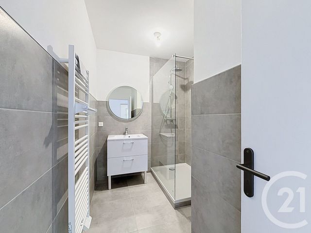 Appartement F5 à vendre - 5 pièces - 127.3 m2 - METZ - 57 - LORRAINE - Century 21 Côté Est Immobilier