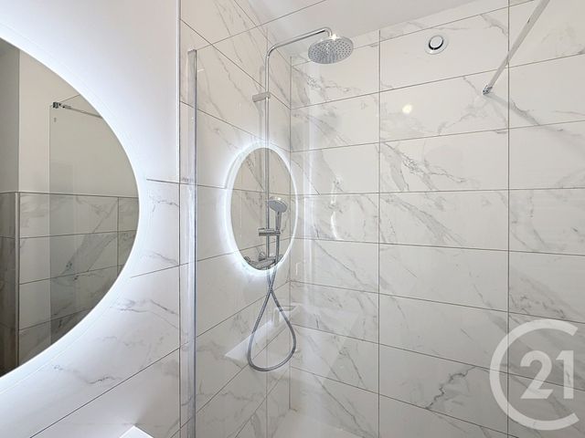 Appartement F5 à vendre - 5 pièces - 126.9 m2 - METZ - 57 - LORRAINE - Century 21 Côté Est Immobilier