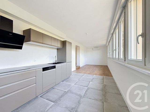 Appartement F5 à vendre - 5 pièces - 126.9 m2 - METZ - 57 - LORRAINE - Century 21 Côté Est Immobilier