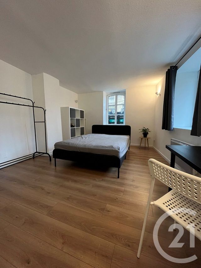 Appartement F1 à louer - 1 pièce - 27.28 m2 - METZ - 57 - LORRAINE - Century 21 Côté Est Immobilier