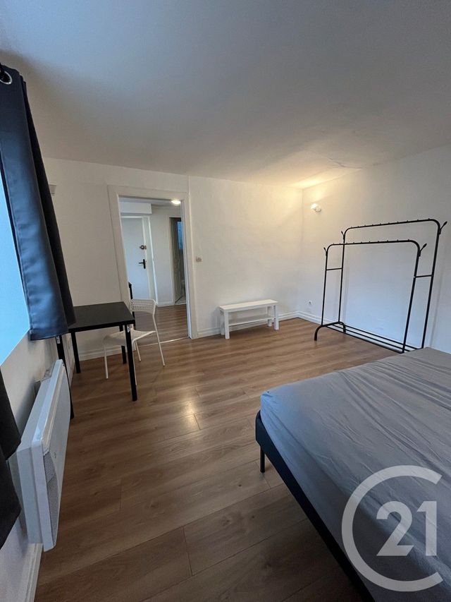 Appartement F1 à louer - 1 pièce - 27.28 m2 - METZ - 57 - LORRAINE - Century 21 Côté Est Immobilier