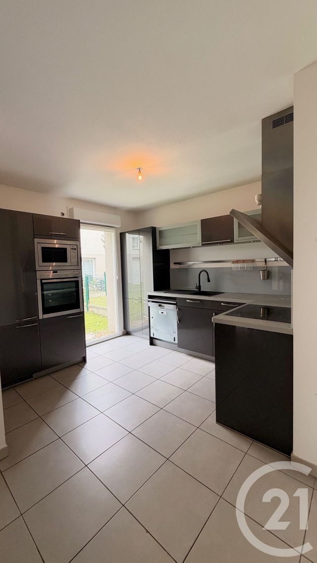 Appartement F3 à louer - 3 pièces - 65.29 m2 - ROSSELANGE - 57 - LORRAINE - Century 21 Côté Est Immobilier