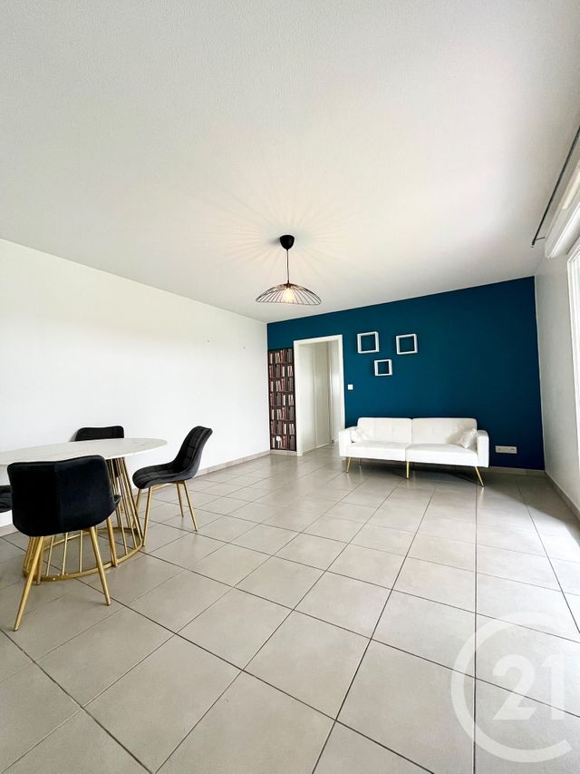 Appartement F3 à louer - 3 pièces - 65.29 m2 - ROSSELANGE - 57 - LORRAINE - Century 21 Côté Est Immobilier
