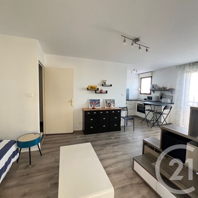 Appartement F1 à louer - 1 pièce - 33.0 m2 - MONTIGNY LES METZ - 57 - LORRAINE - Century 21 Côté Est Immobilier