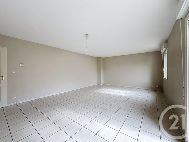 Appartement F5 à vendre - 5 pièces - 105.24 m2 - METZ - 57 - LORRAINE - Century 21 Côté Est Immobilier